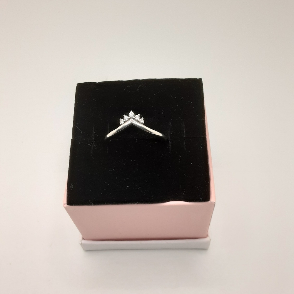 Authentic Pandora Tiara Wishbone Ring Size 52/(6) - EUC